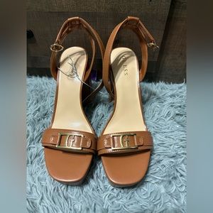GUESS high heels